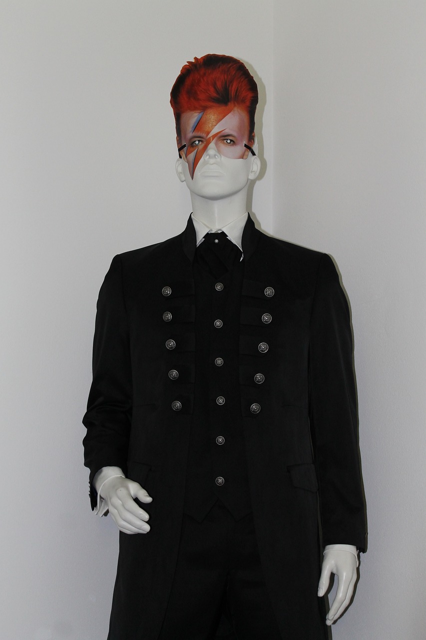 謝霆鋒最新綜藝節(jié)目，展現(xiàn)多才多藝的魅力風(fēng)采