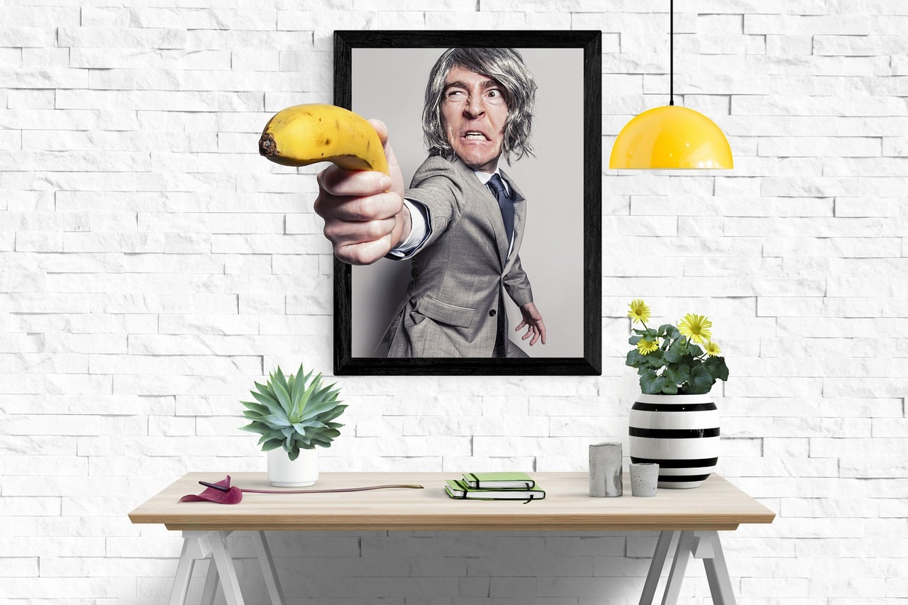 電視簡(jiǎn)筆畫(huà)，簡(jiǎn)單創(chuàng)意的藝術(shù)表達(dá)