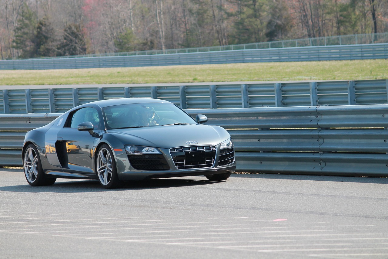 捷豹XEL豪華轎車(chē)上市日期揭秘，新篇章開(kāi)啟時(shí)刻！