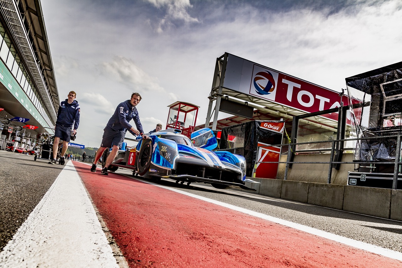 比賽沖突，挑戰(zhàn)與機(jī)遇的交織之路