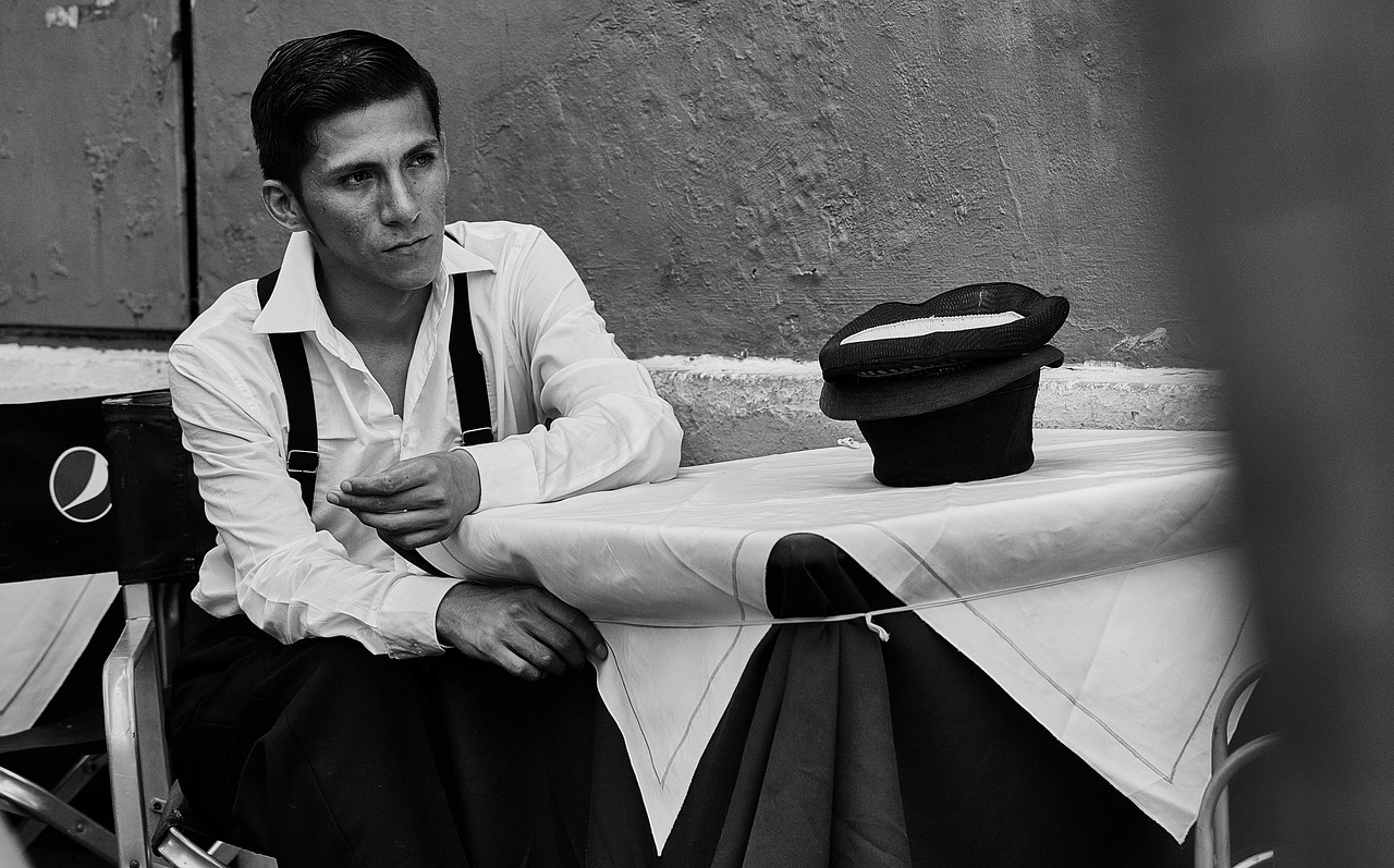 演員喬宇，探索演藝之路，突破自我界限