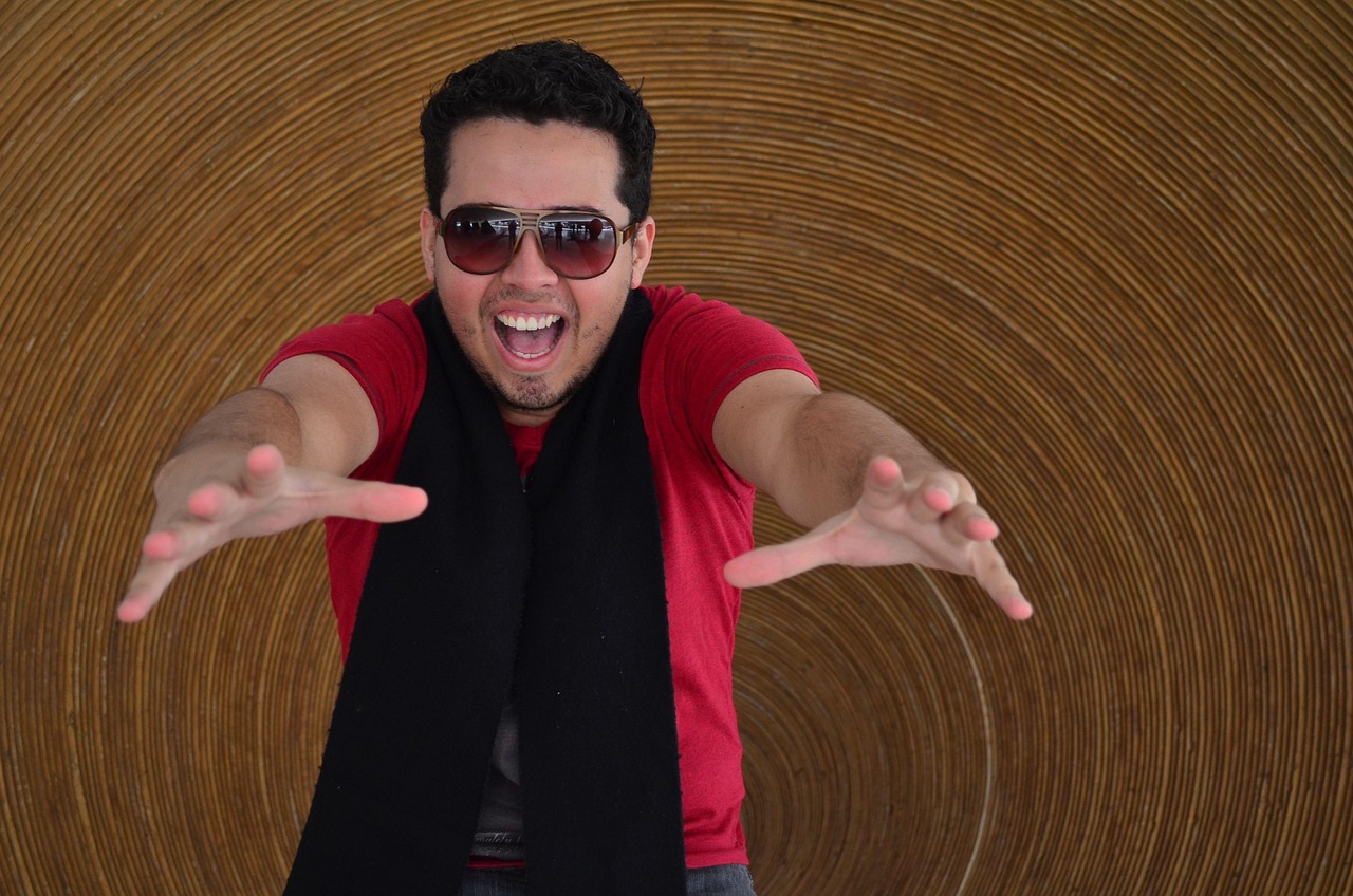 黑豹演員傳奇，熒幕與生活的非凡故事