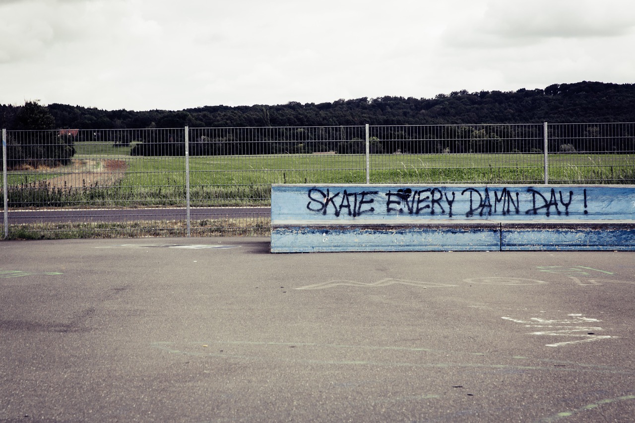 鄰水工業(yè)園區(qū)招聘信息概覽，職業(yè)發(fā)展的新天地，鄰水工業(yè)園區(qū)崗位招募啟動！