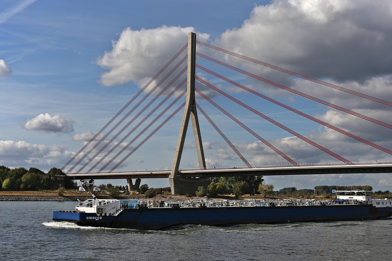 遂寧涪江四橋邁向未來，橋梁建設(shè)開啟新篇章