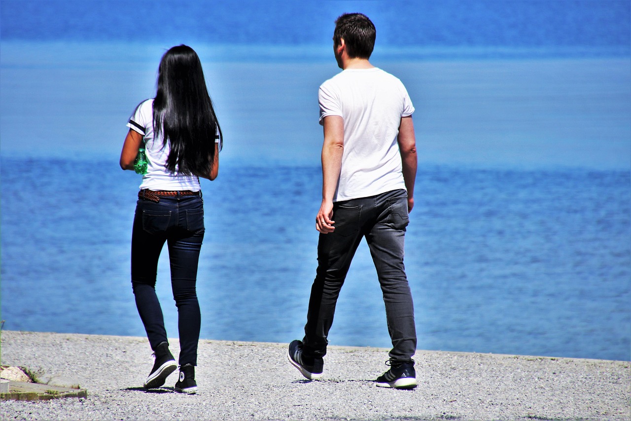 黃磊主演電視劇風雪夜歸人，深度情感與獨特韻味探索