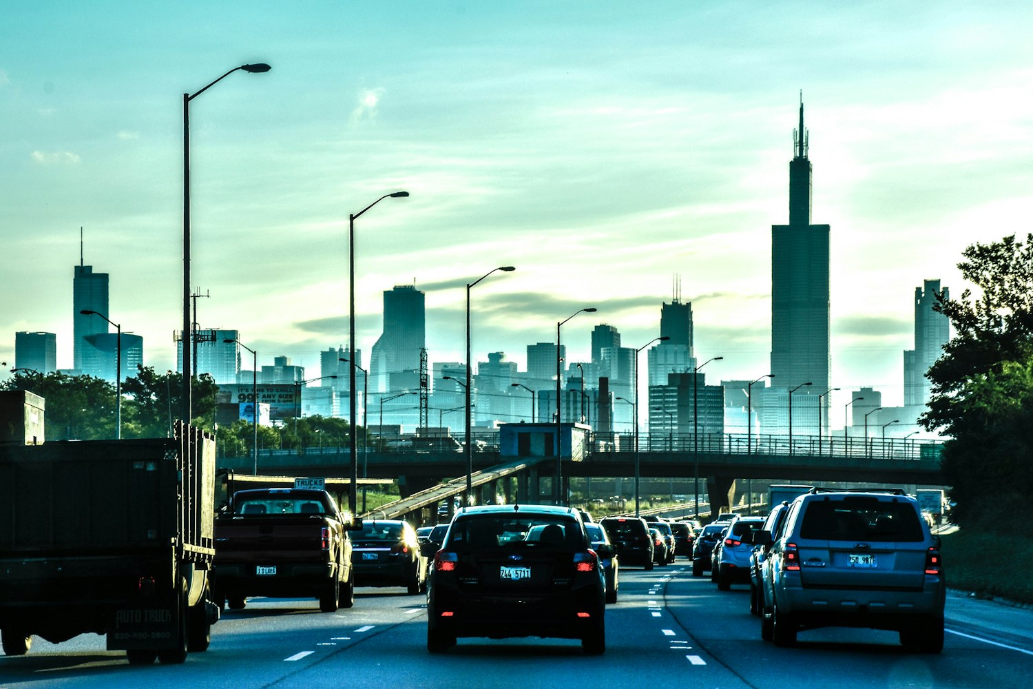 蕭敬亭最新動態(tài)，多元領域的探索與無限可能