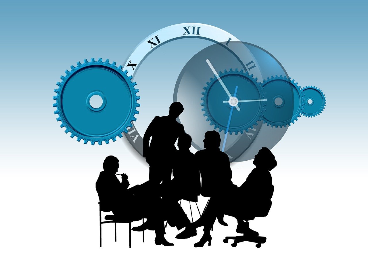 最新退休通知深度解析，影響、應(yīng)對(duì)策略與探討