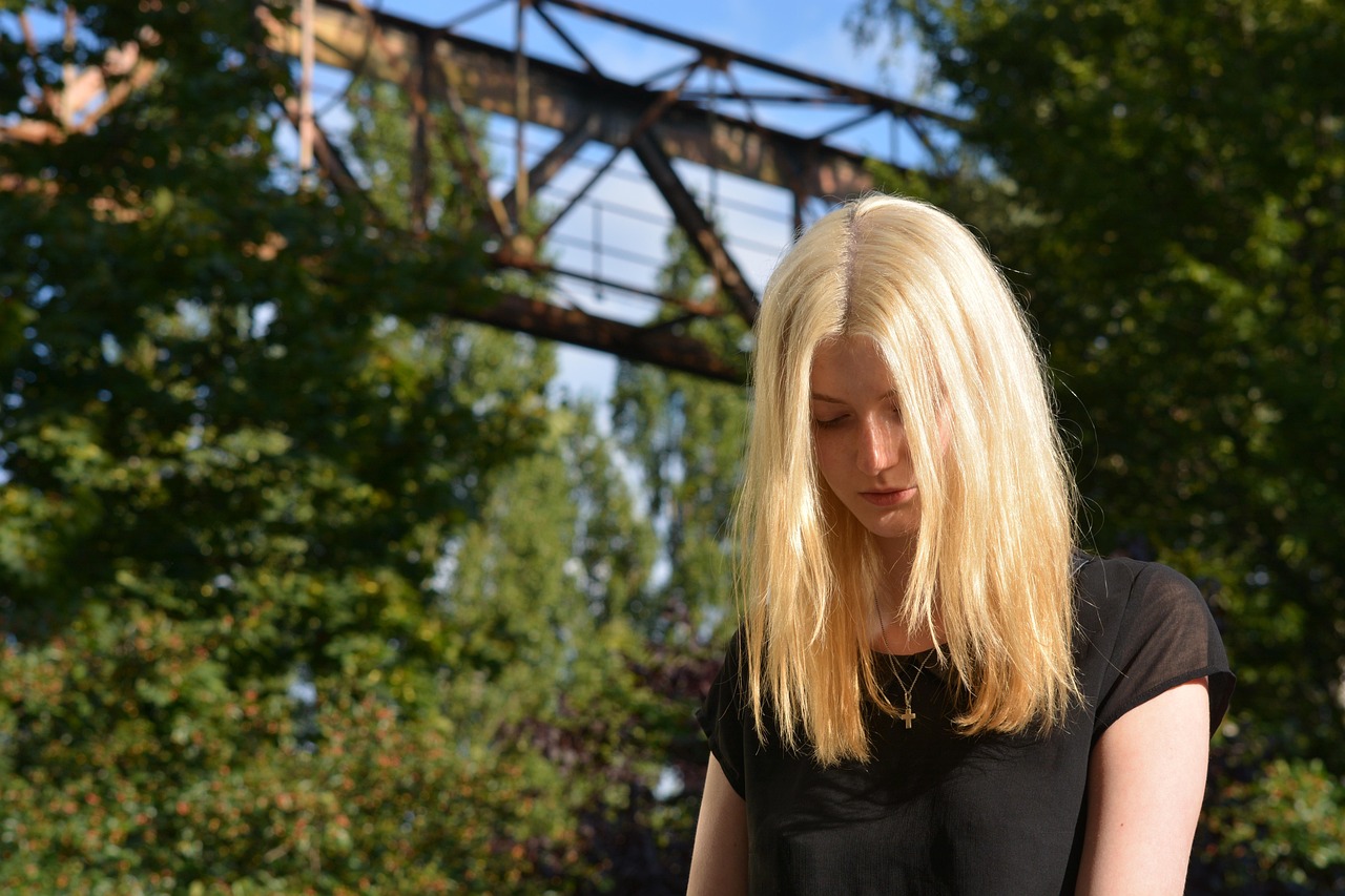 探索真實(shí)之美，明星裸妝圖片大全