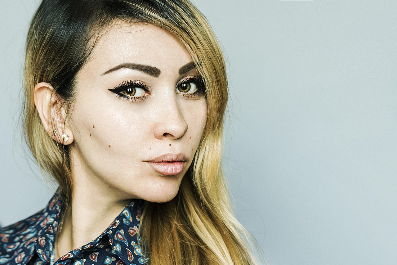 最新流行中長(zhǎng)發(fā)發(fā)型時(shí)尚圖集展現(xiàn)魅力風(fēng)采