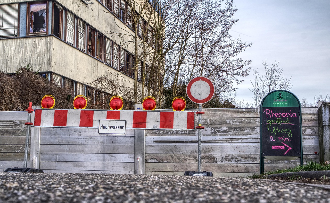 南縣防汛動(dòng)態(tài)，堅(jiān)守與擔(dān)當(dāng)，筑牢安全防線保衛(wèi)家園