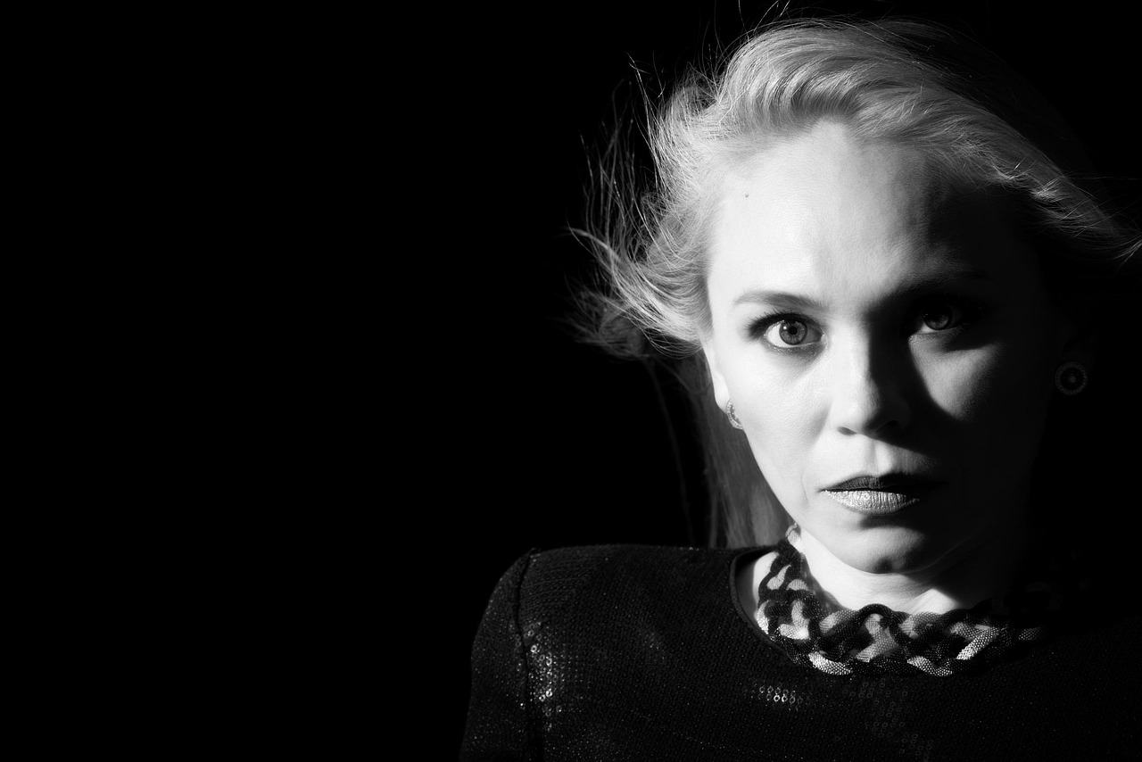 最新發(fā)型潮流圖片，引領(lǐng)時(shí)尚風(fēng)潮的發(fā)式變革大全