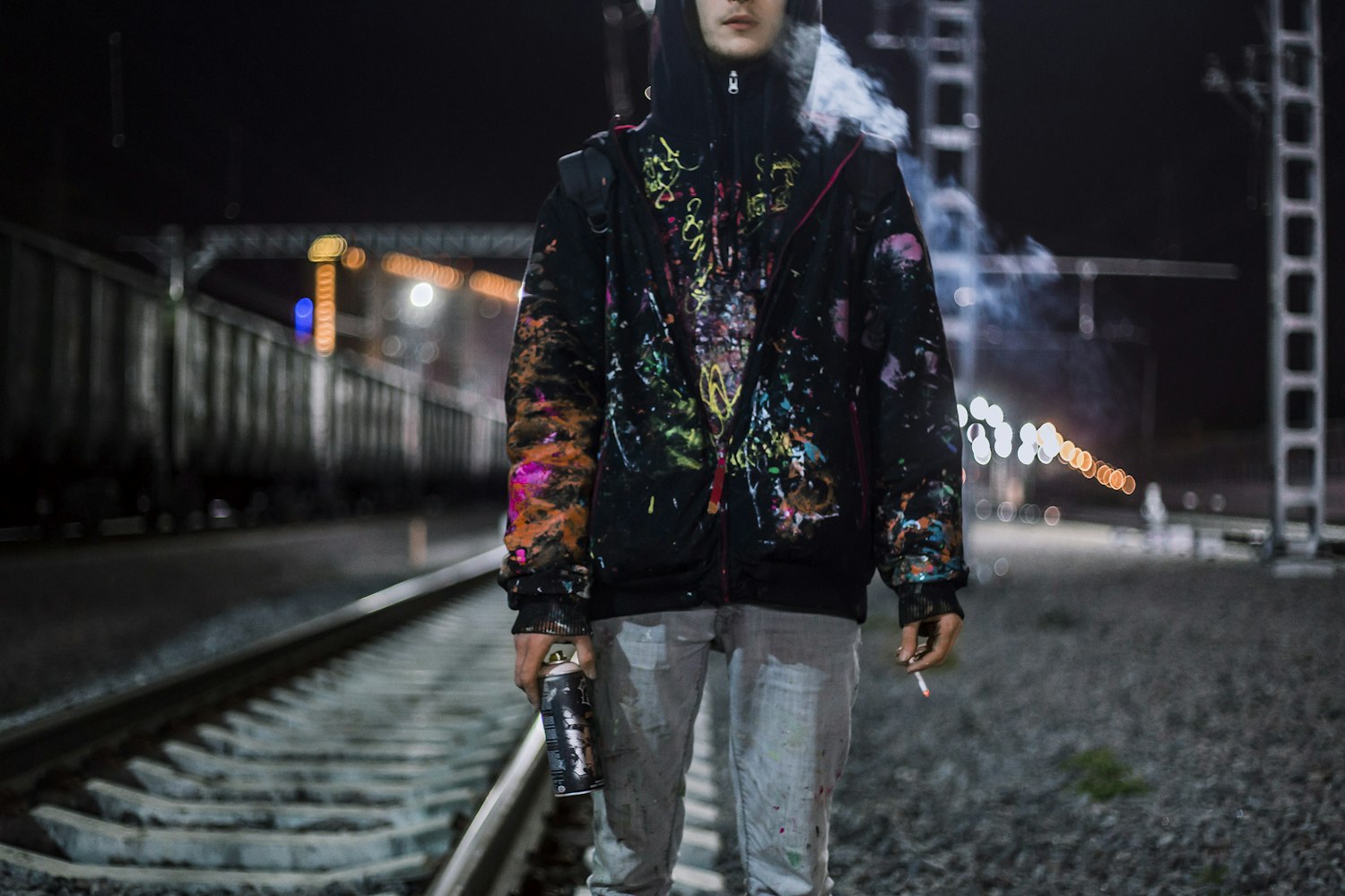 演員魏哲的藝術(shù)之路與個(gè)人魅力探索之旅