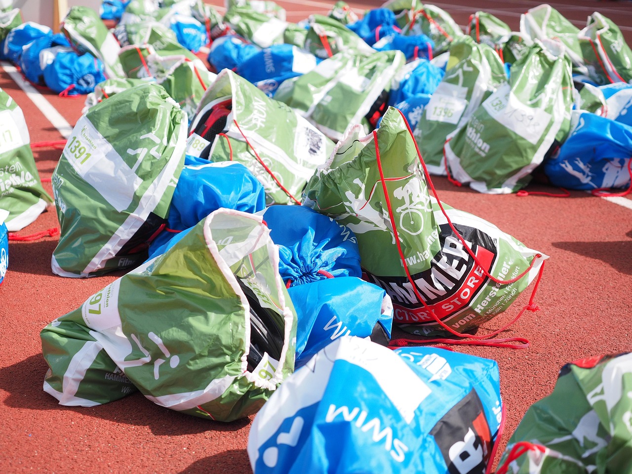 奧運會馬拉松比賽，挑戰(zhàn)極限，展現(xiàn)精神力量的榮耀之戰(zhàn)